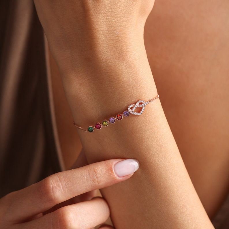 Birthstone Dainty Family Infinity Bracelet with Heart for your lover, Gift for Mum, Birthday Gift, Christmas Gift, Gemstone Bracelet