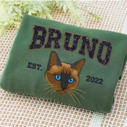 Glitter Custom Dog Face Embroidered Sweatshirt, Personalized Pet Crewneck Hoodie, Embroidered Cat Crewneck, Gift for Dog Mom 