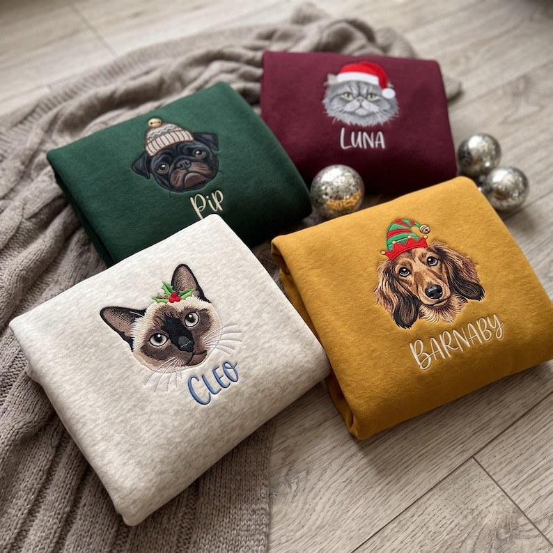 Personalized Pet Christmas Sweatshirt — Embroidered Dog or Cat Portrait with Holiday Hat