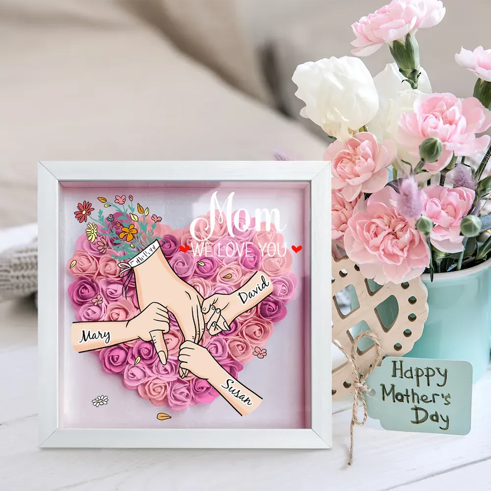 Family Love Blooms Forever – Personalised Mom & Grandma Flower Shadow Box with Names