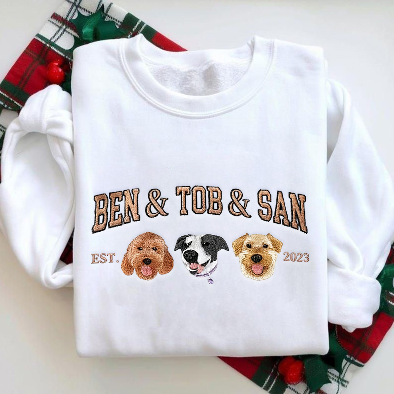 Custom 3 Pets Photo Christmas Classic Embroidered Sweatshirt/Hoodie