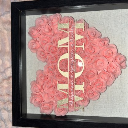 Heart roses shadow box for mama, Mother’s Day-forlovever