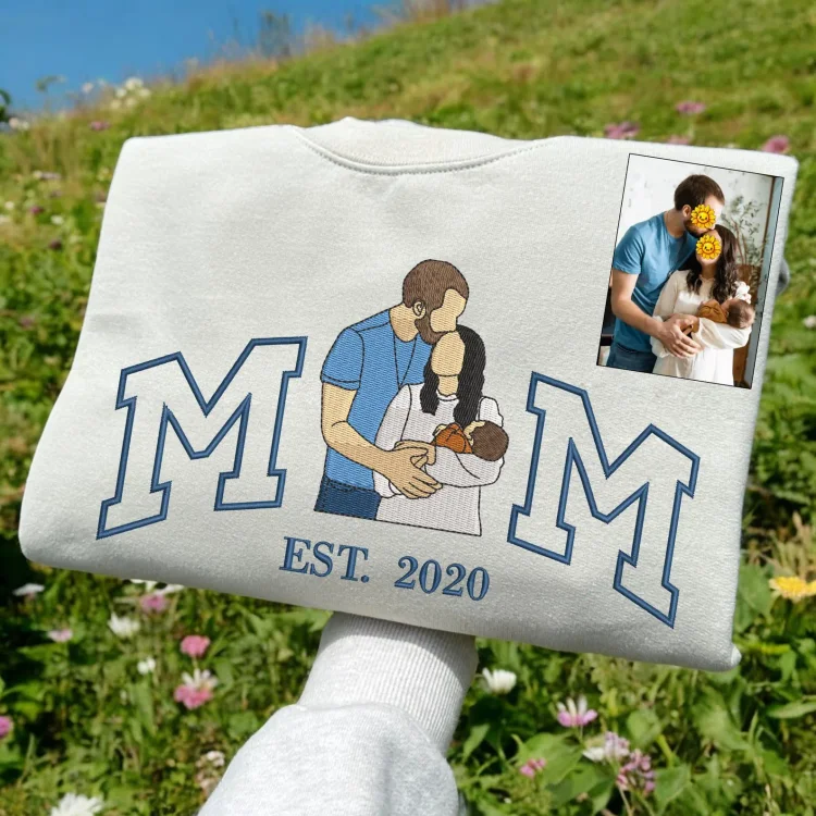 Customized Mom Mother-Child Photo Mother's Day Embroidered Sweatshirt