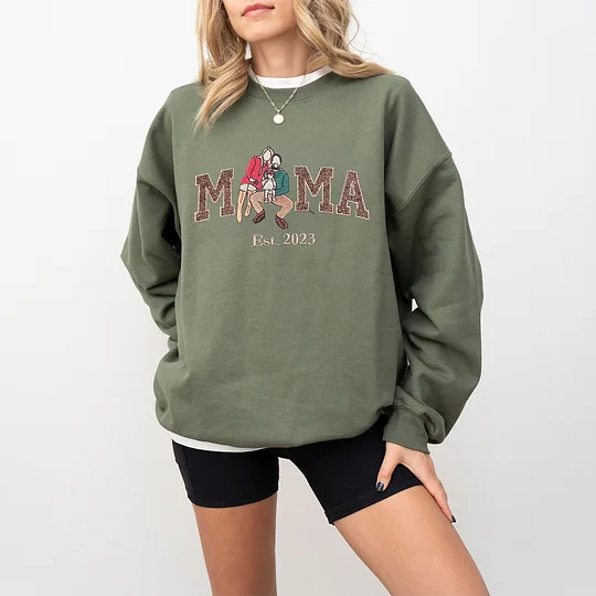 Personalized MOM Embroidered Family Photo Glitter T-shirt Sweatshirt
