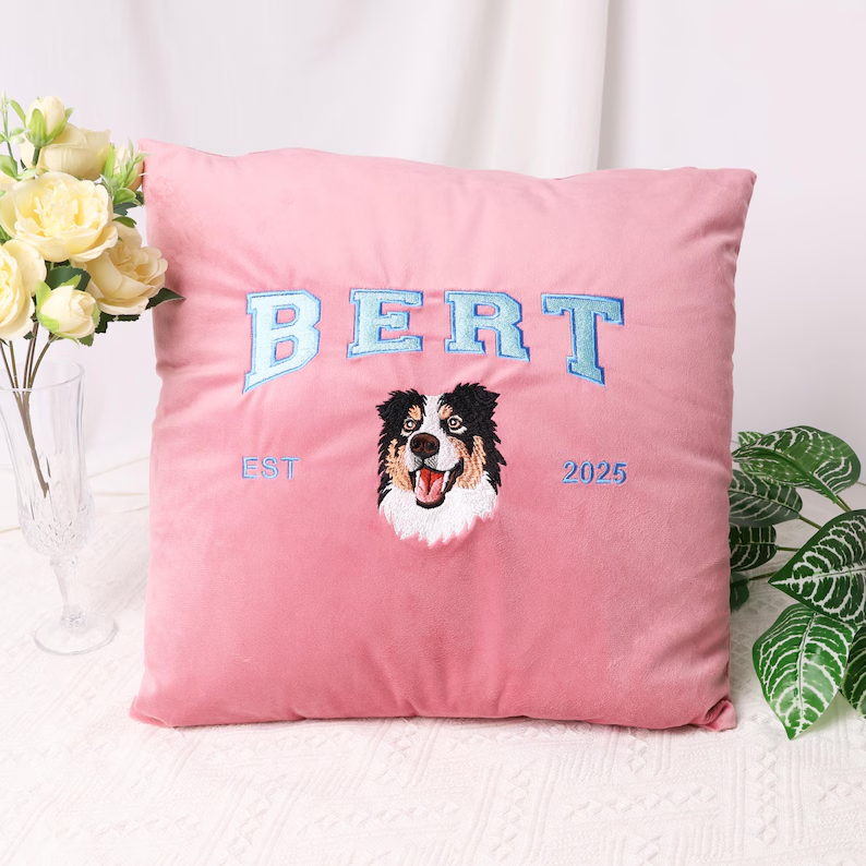 Custom Embroidered Dog Pillow, Personalized Pet Portrait Pillow, Dog Mom Gift, Unique Gift for Pet Lovers