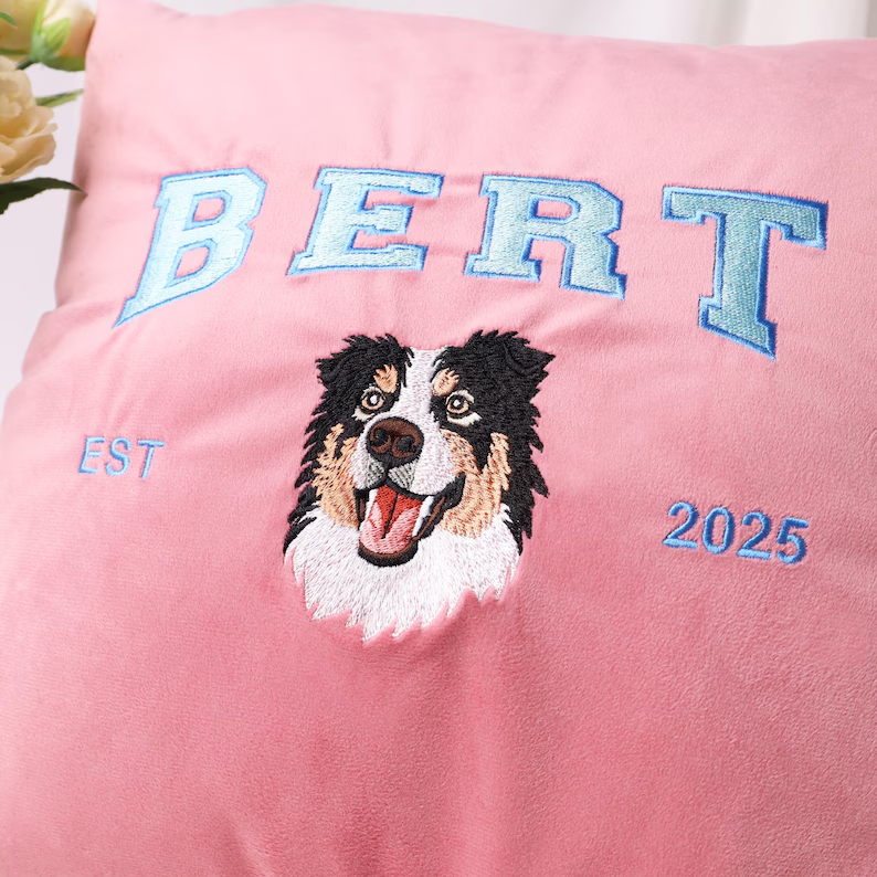Custom Embroidered Dog Pillow, Personalized Pet Portrait Pillow, Dog Mom Gift, Unique Gift for Pet Lovers