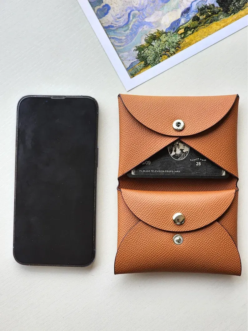 Custom Hand-Painted Pet Portrait Card Holder, Personalized Dog & Cat Wallet, Leather Card Case, Unique Pet Lover Gift