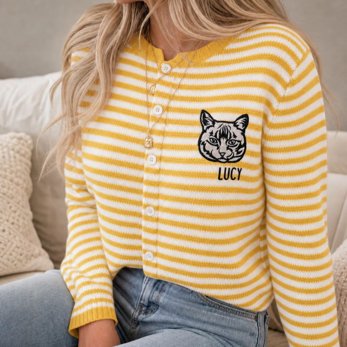 Personalized Pet Portrait Outline Embroidered Sweater for Women – Custom Dog & Cat Lover Pullover