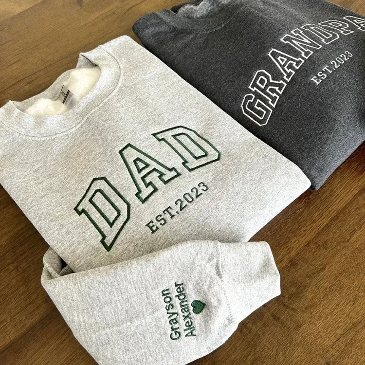 Personalized DAD MAMA Embroidered Sweatshirt Custom EST Year-Gift for Fathers Day, Mothers Day