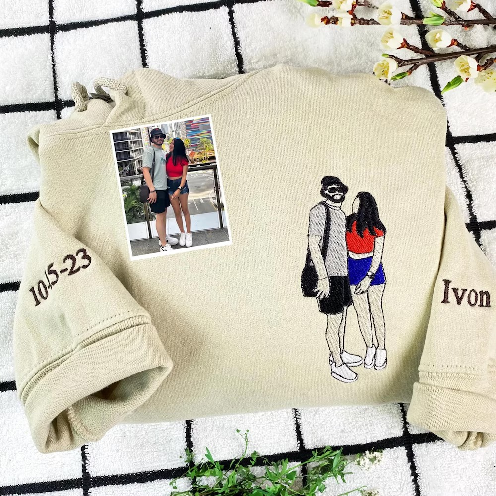 Forlovever Custom Embroidered Portrait from Photo Sweatshirt