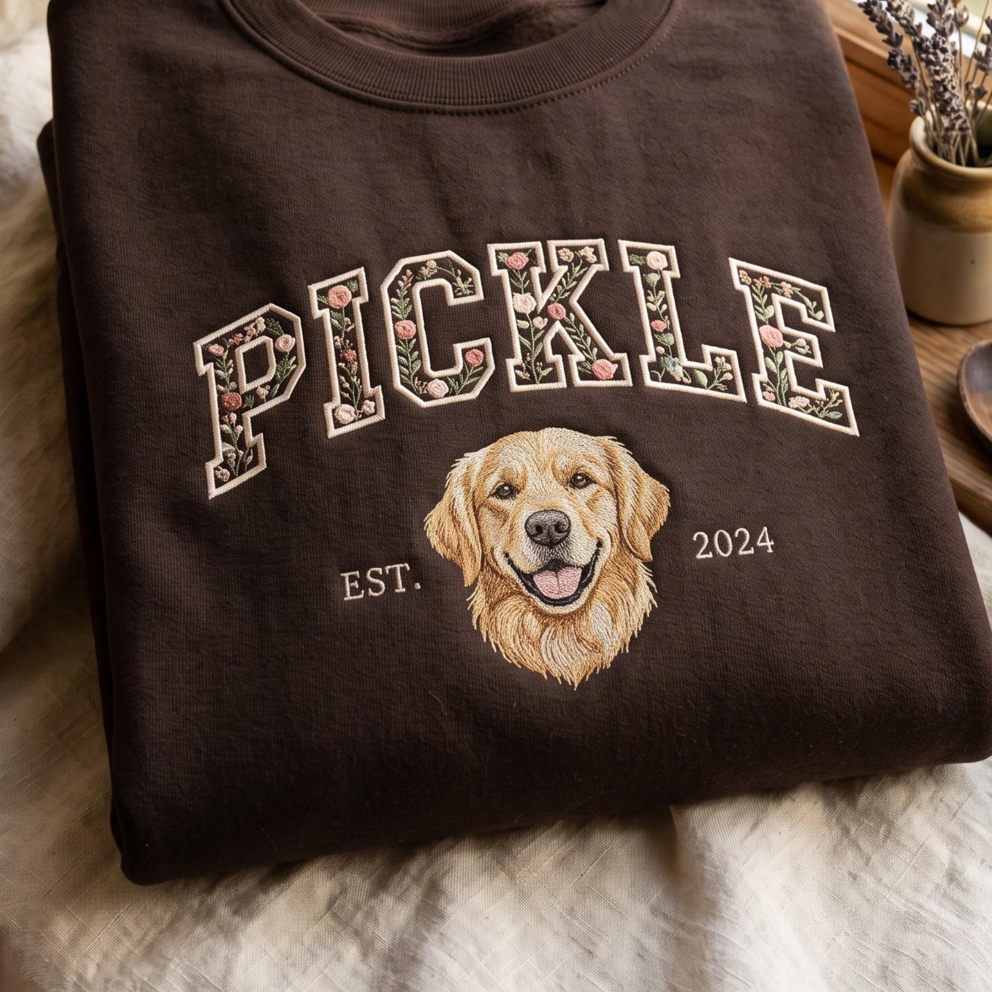 Custom Pet Portrait Embroidered Sweatshirt with Flower Design – Personalized Dog & Cat Crewneck