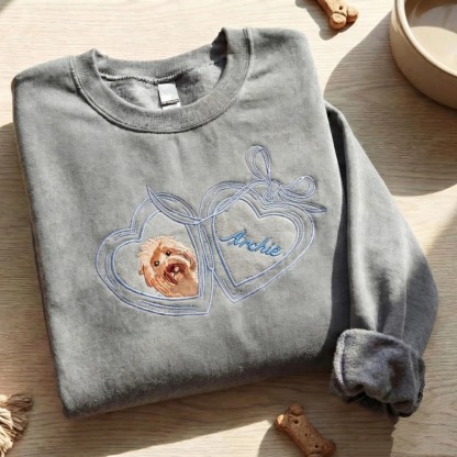 Vintage Locket Pet Portrait Sweatshirt – Personalized Dog & Cat Photo Crewneck with Coquette Bow