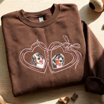 Vintage Locket Pet Portrait Sweatshirt – Personalized Dog & Cat Photo Crewneck with Coquette Bow
