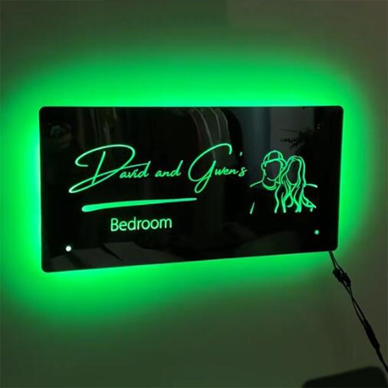 Christmas Special Off | Personalized Outline Couple Photo Mirror Light