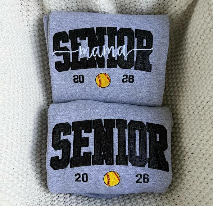  Custom Senior 2026 Mama Glitter T-shirt,Sweatshirt,Hoodie-forlovever