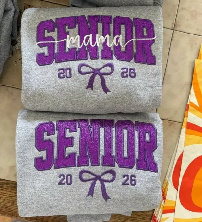  Custom Senior 2026 Mama Glitter T-shirt,Sweatshirt,Hoodie-forlovever