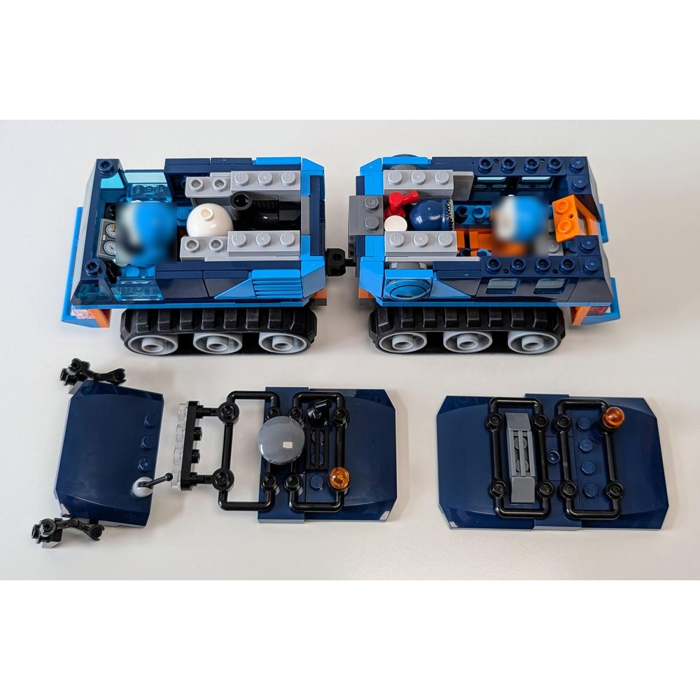 MOC-223106 Articulated Tracked Vehicle 283 Pieces