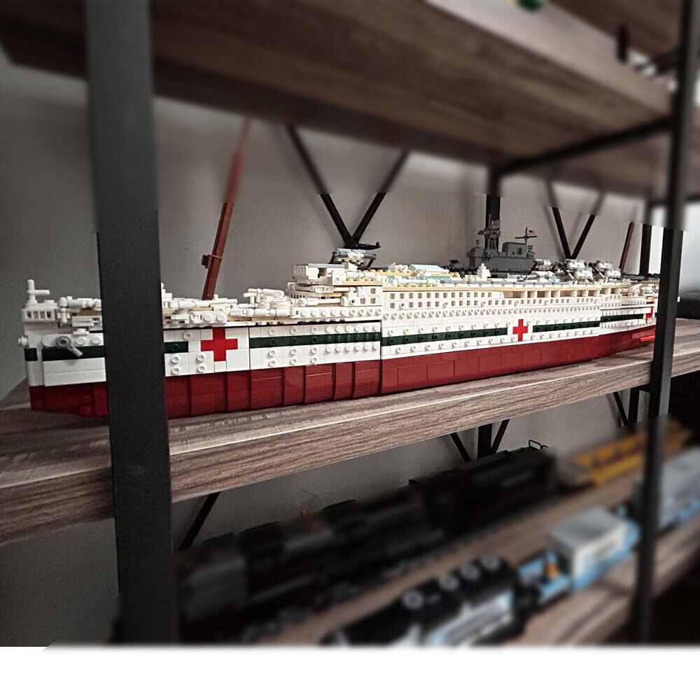 MOC-95563 The Largest Hospital Ship Model 33 Inches Long 1:325 Scale 3445 Parts-ZITIANYOUBUILD