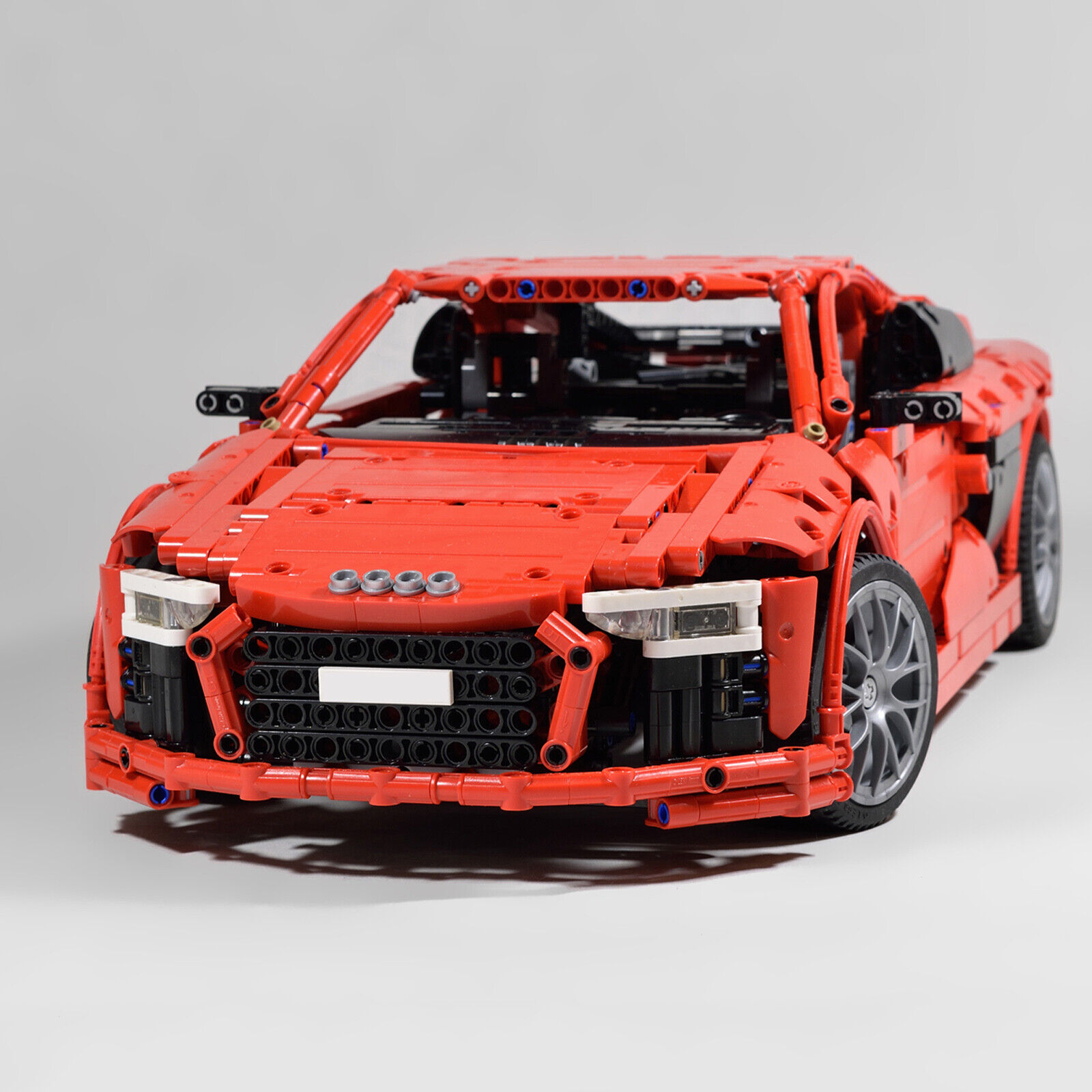 C250 R8 V10 Car Second Generation Model Red Version 1839 Parts Free Shipping-ZITIANYOUBUILD