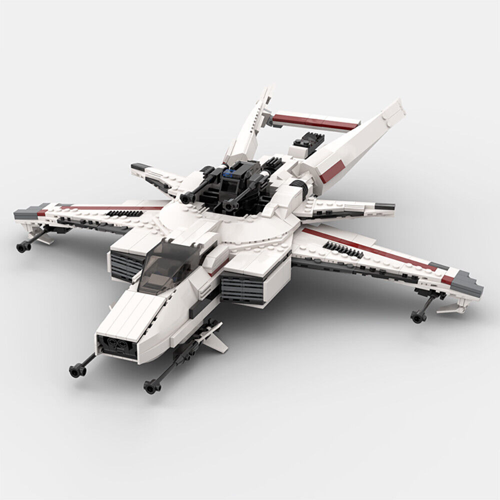 C5617 Small Combat Space Ship Medium Fighter from Video Game 900 Parts-ZITIANYOUBUILD