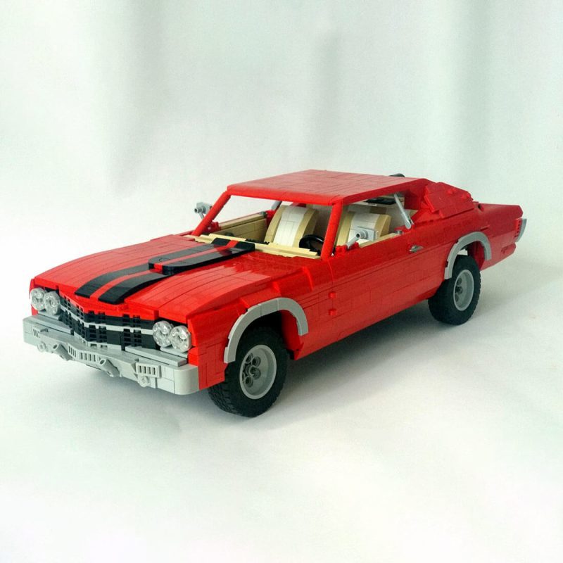 Custom MOC-75243 1/10 Scale Chevrolet Chevelle SS 1970 (RC + full suspension) 2188 Pieces