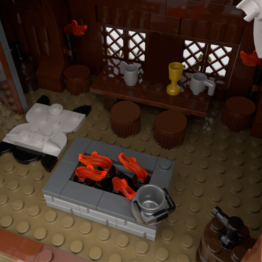 C9341 Mead Hall Modular Building with Interior 745 Parts Building Toys Set-ZITIANYOUBUILD