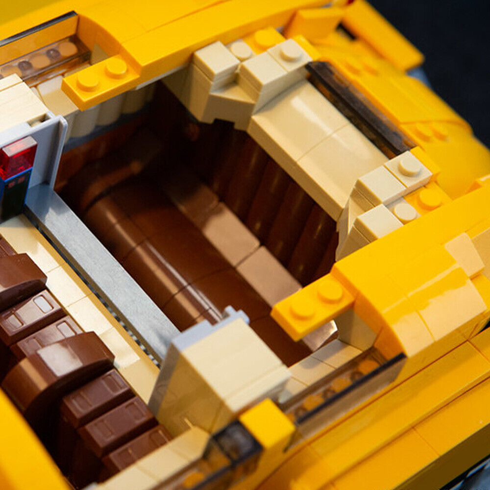 C4373 Cars with Detailed Interior 2115 Parts for Collection from Movie-ZITIANYOUBUILD