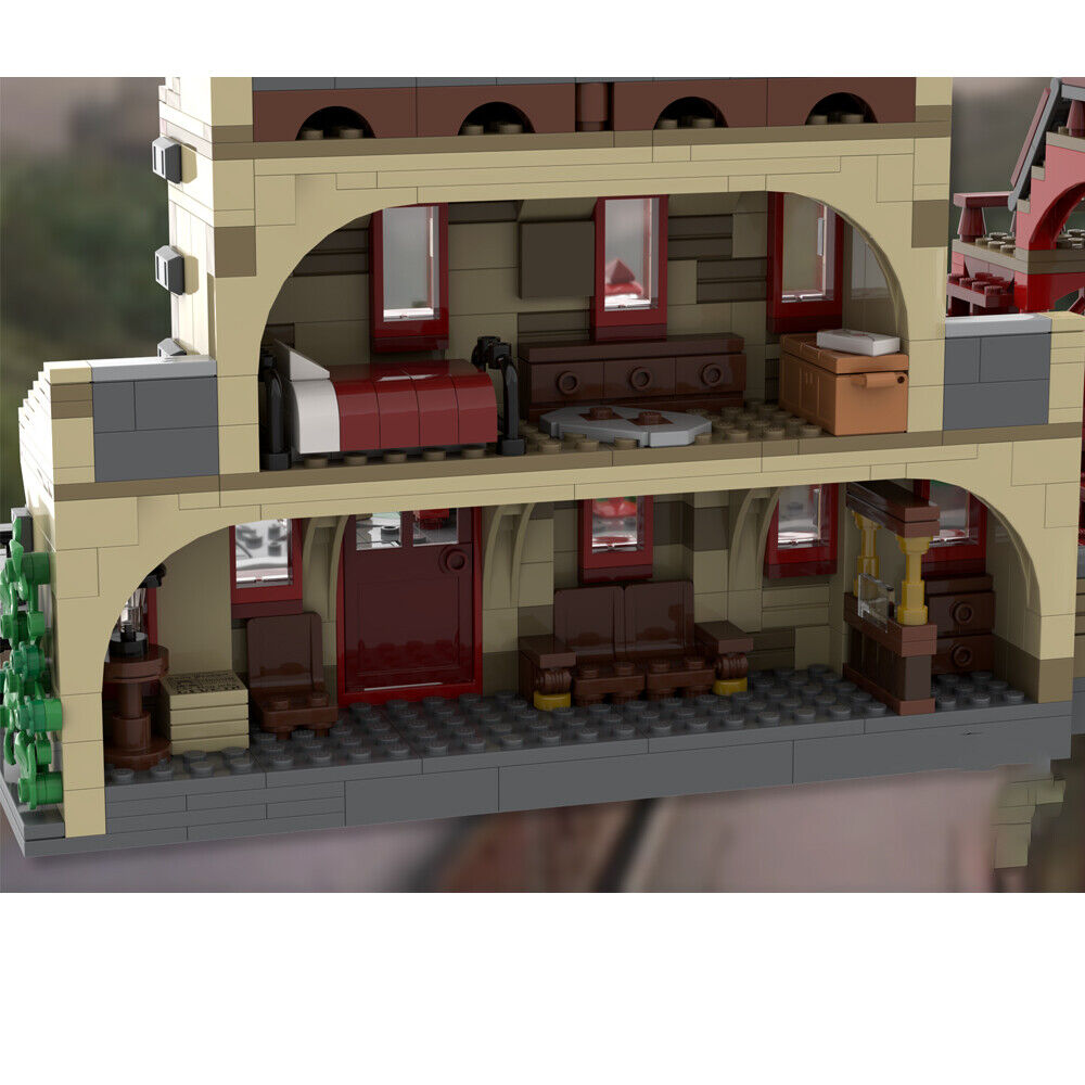 MOC-144079 Train Station with Ticket Shop from the First Movie 920 Parts-ZITIANYOUBUILD
