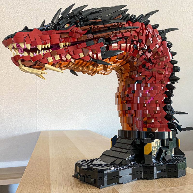 MOC-241509 Smaug Fire Dragon Bust Building Set (5421PCS) 