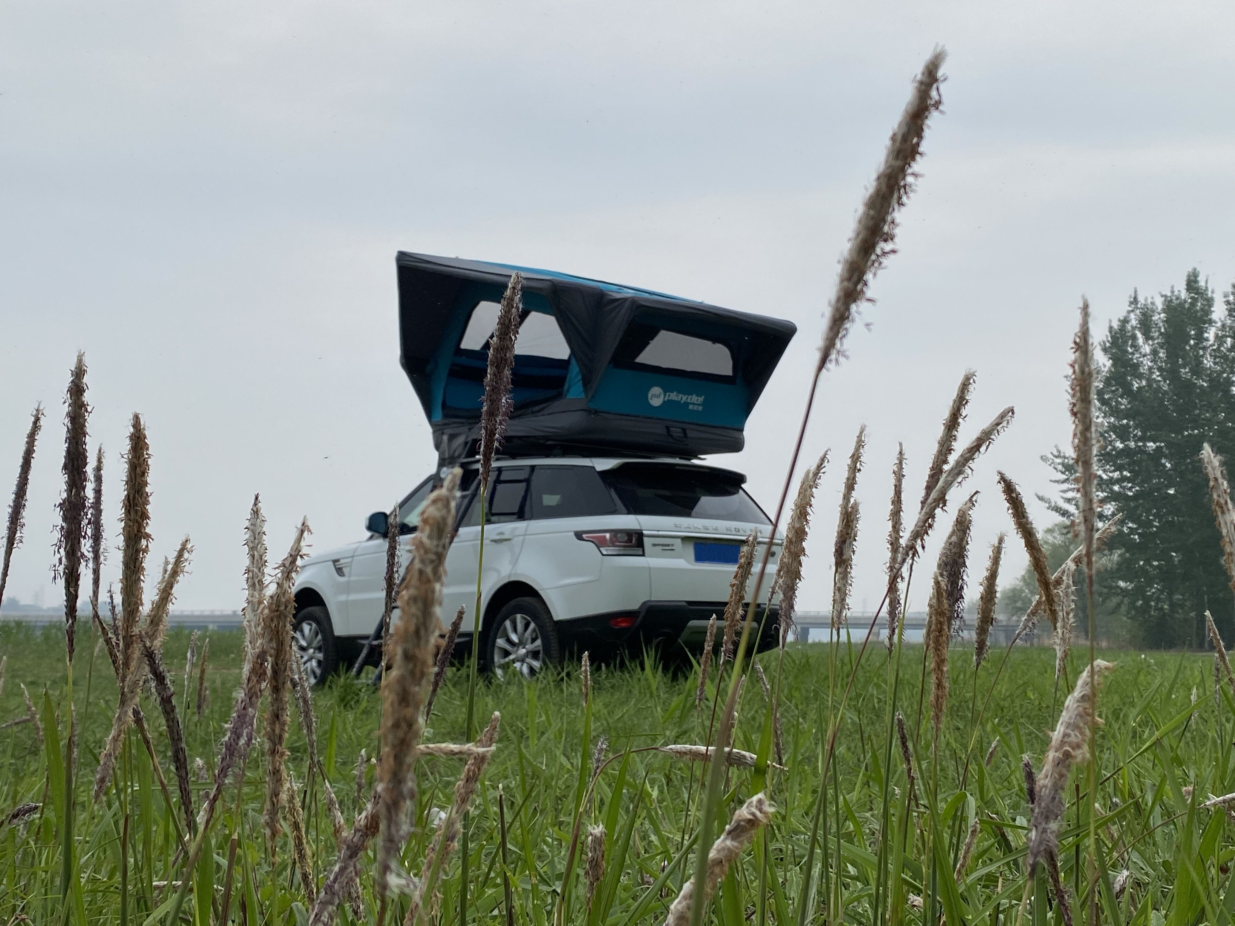 PlayDo Osprey Inflatable Roof Tent