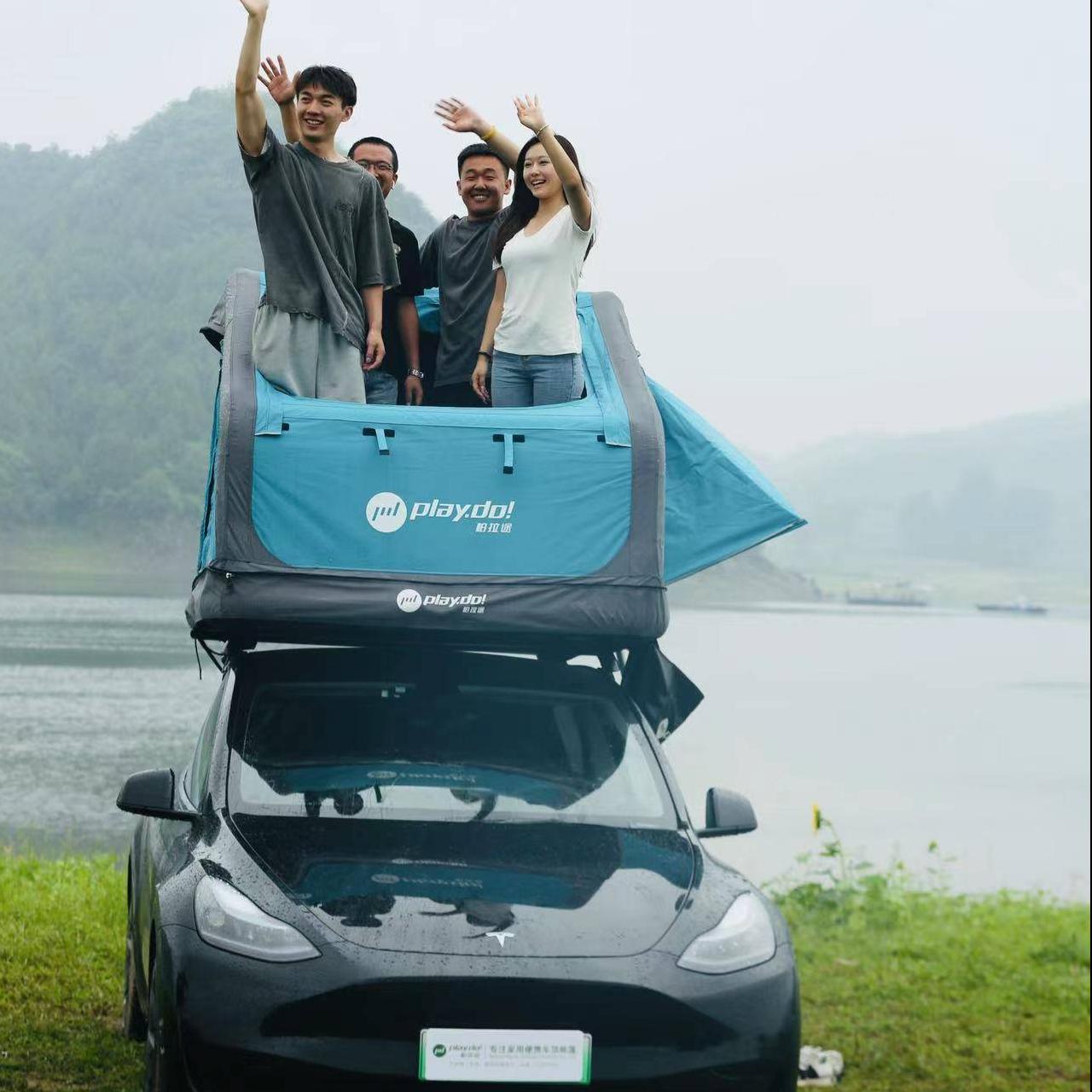 Island of Fish Inflatable Roof Top Tent