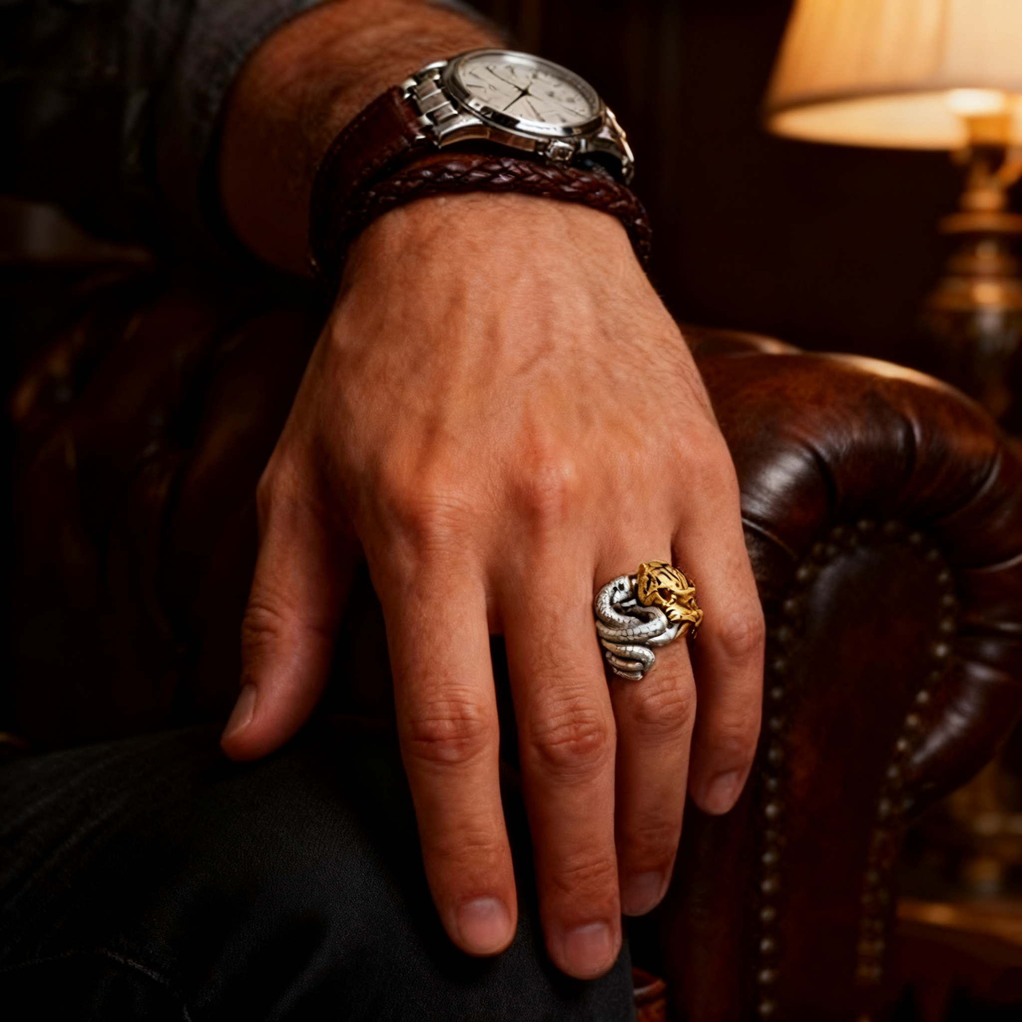 The battle between snake and tiger