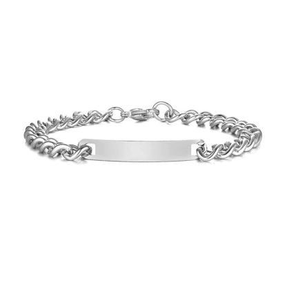 Customized nameplate bracelet