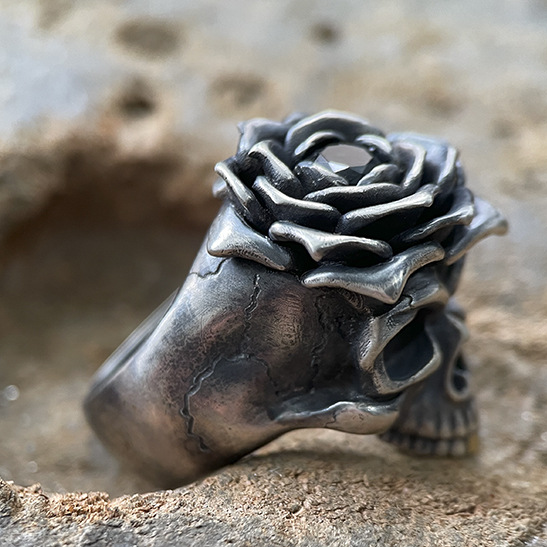 The Rose of the Rebel Ring
