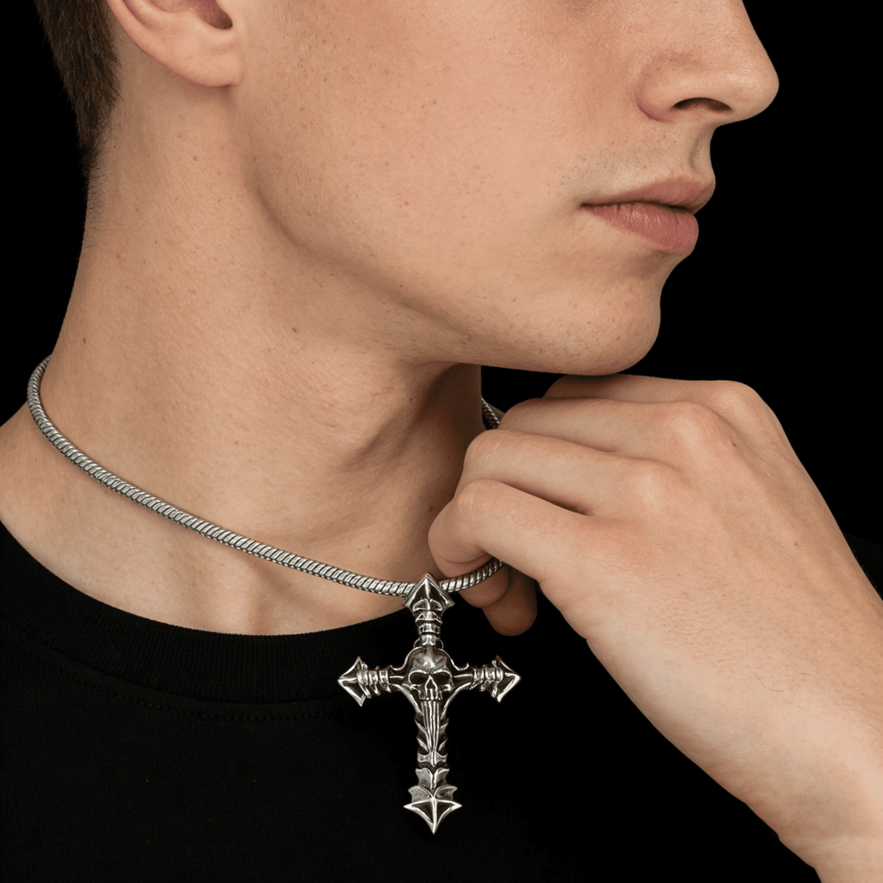  ​​Cross and Skull Necklace