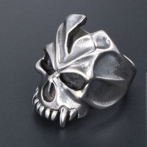 Monster skull ring