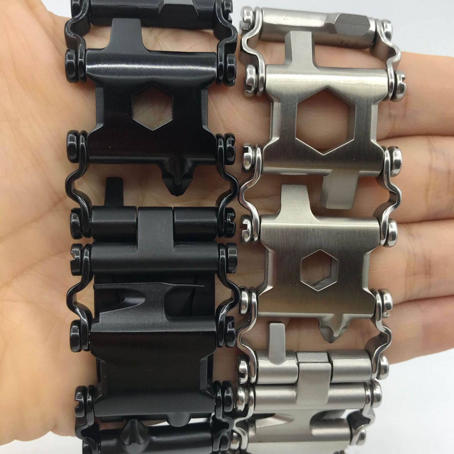 Multi-tool bracelet