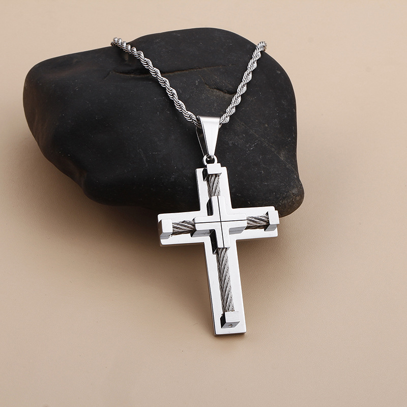 Men's Cross Pendant Necklace
