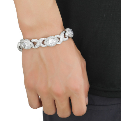 Infinity Eyes 8-shaped bracelet inlaid with zircon