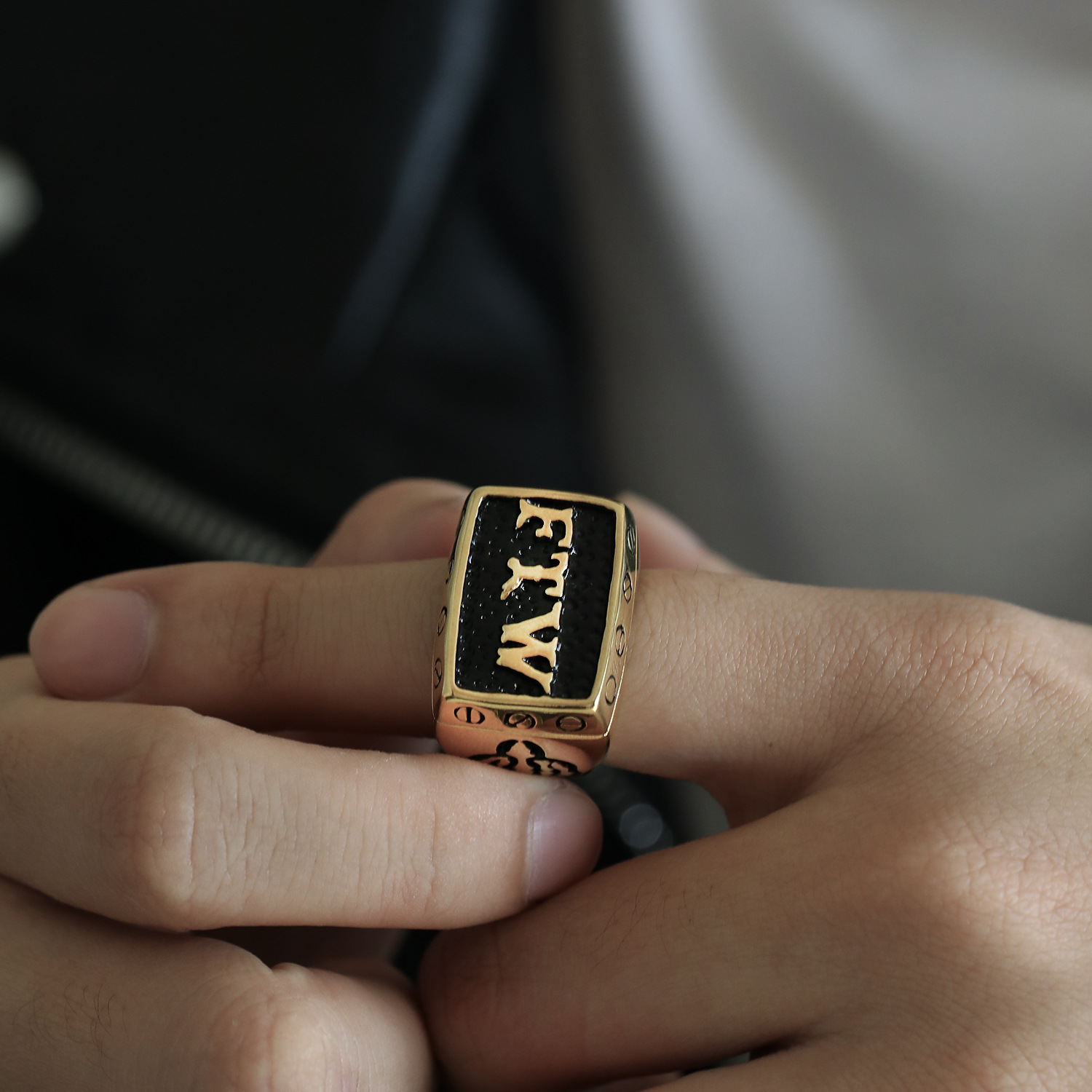 Motorcycle style FTW ring