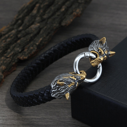 Viking wolf head bracelet
