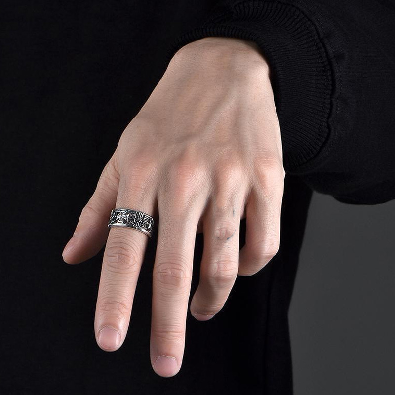 Vintage Crusader 925 Silver Ring