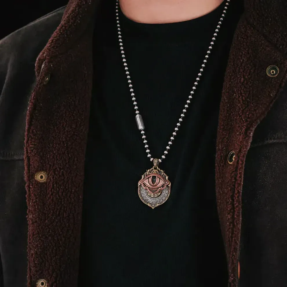 Handcrafted Tarot Vision Pendant