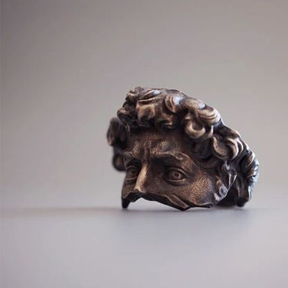 David statue ring