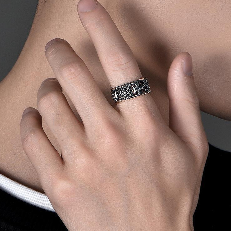 Vintage Crusader 925 Silver Ring