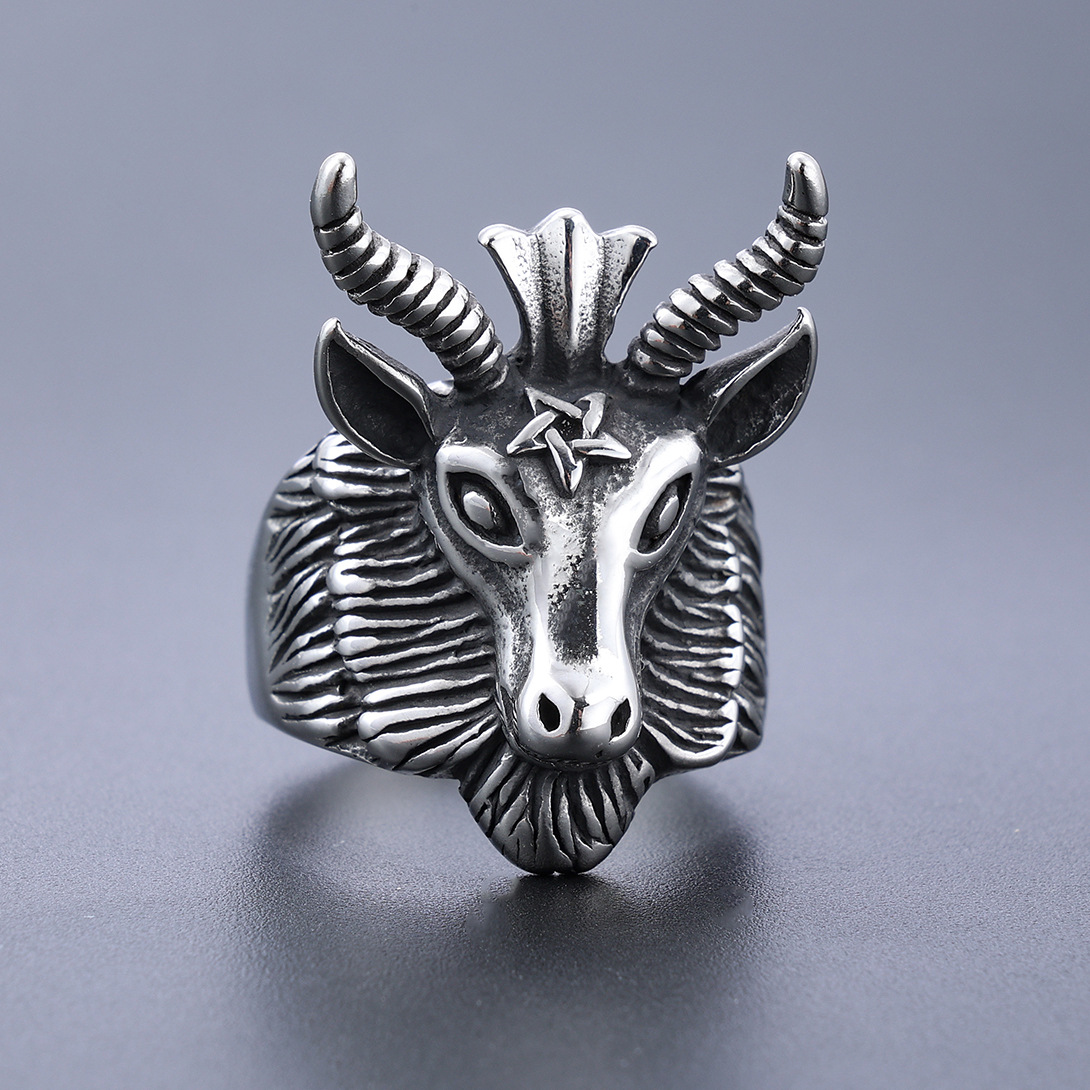 Five-pointed star ram shape 925 silver ring