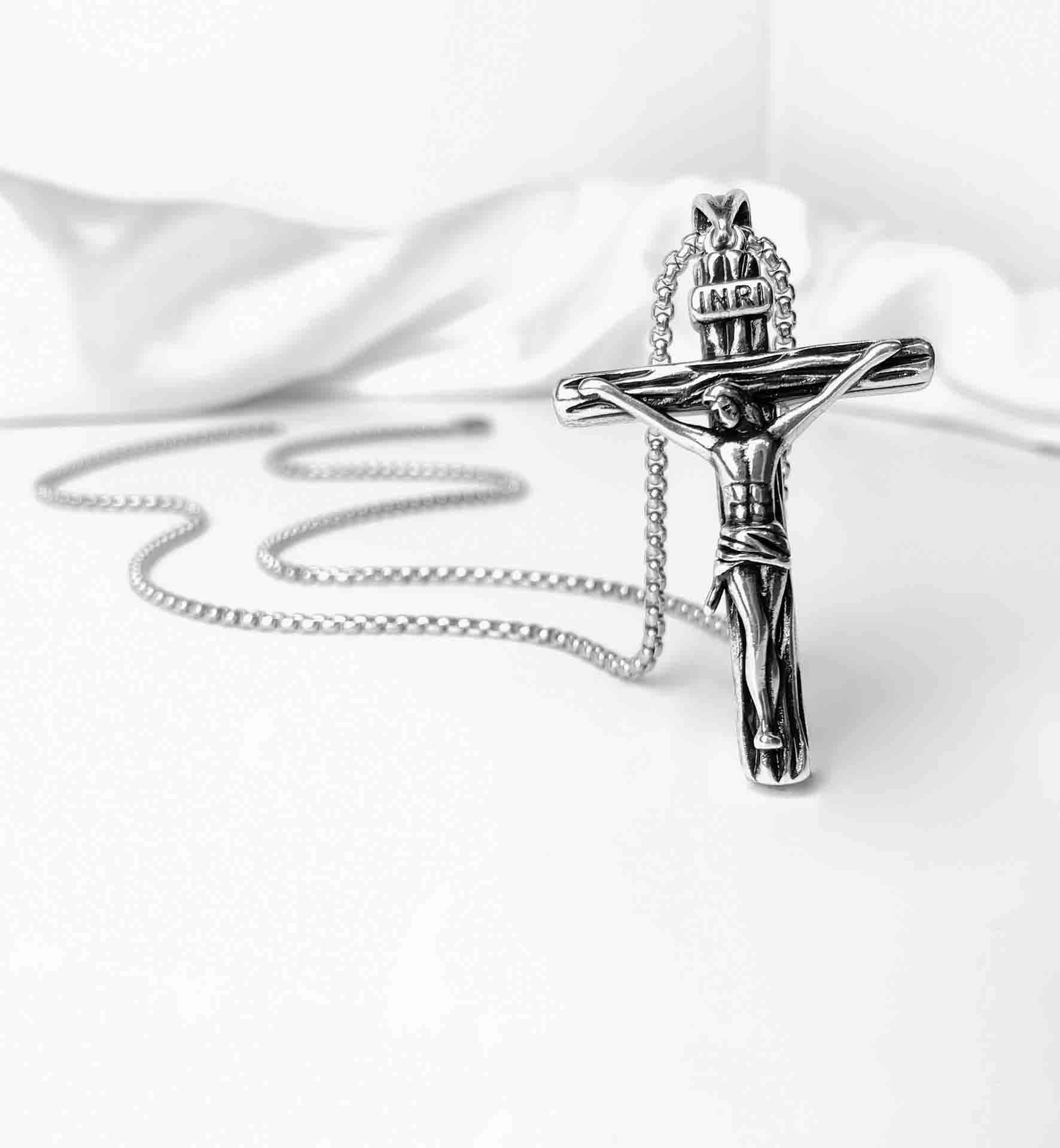 Vintage Light of Faith Cross Pendant