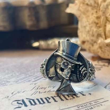 Spade Magician Skull Ring