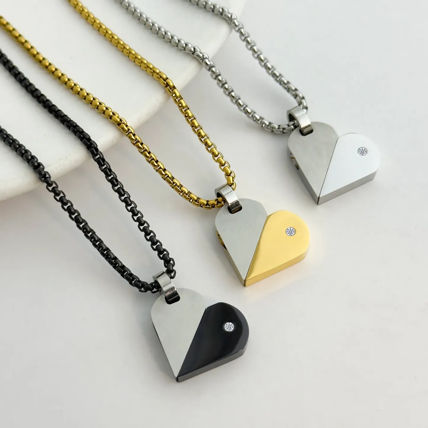 Personalized DIY engraved pendant