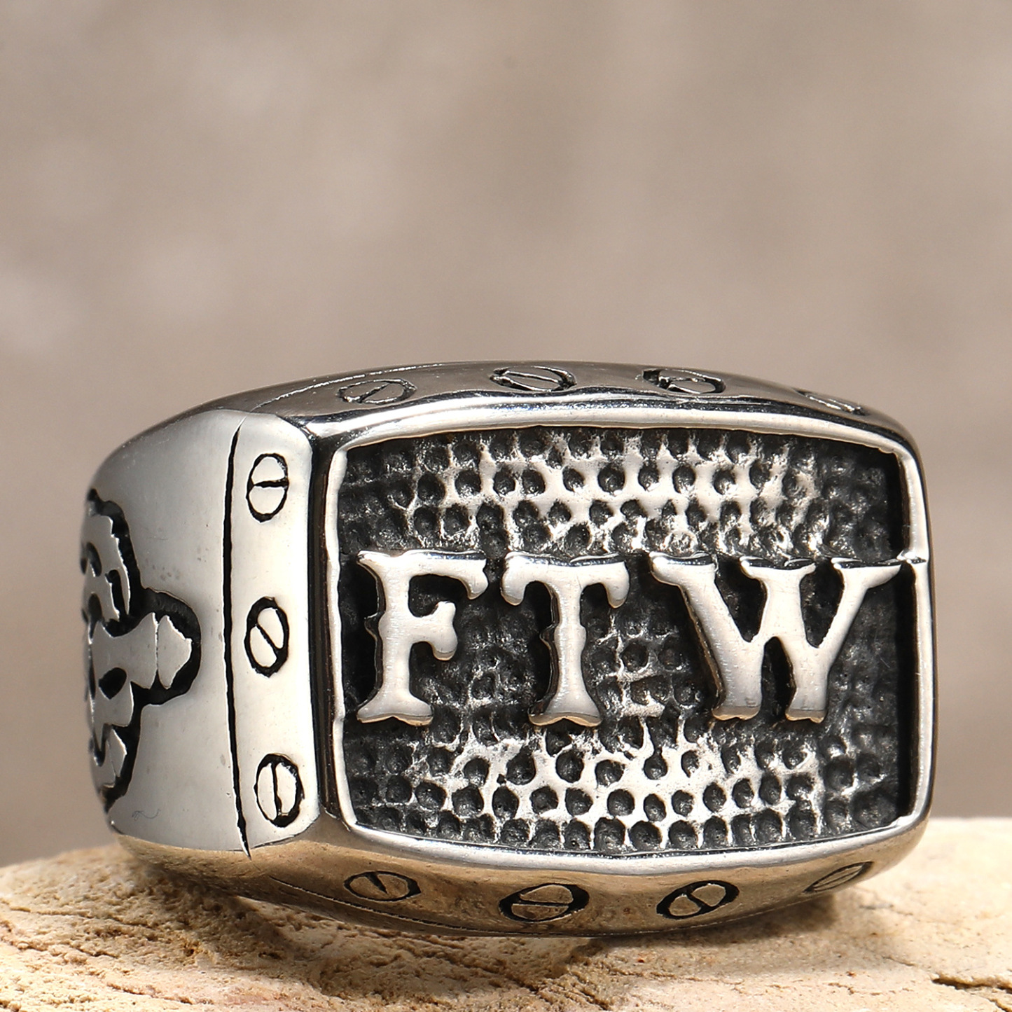 Motorcycle style FTW ring